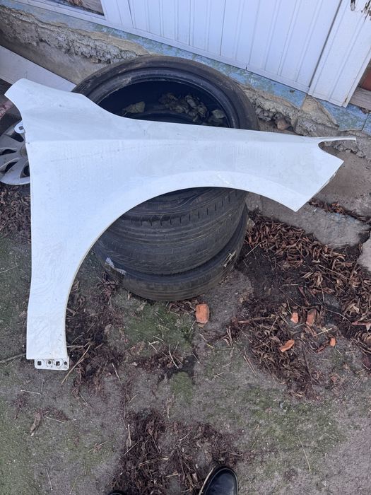 Крило праве переднє Mercedes CLA 2016 C117