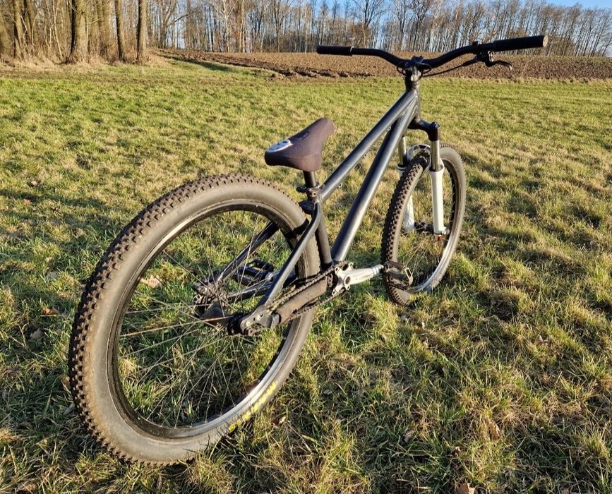 Rower Dirt Jump – Haro Thread / Rock Shox Argyle / NS Bikes

Na sprzed