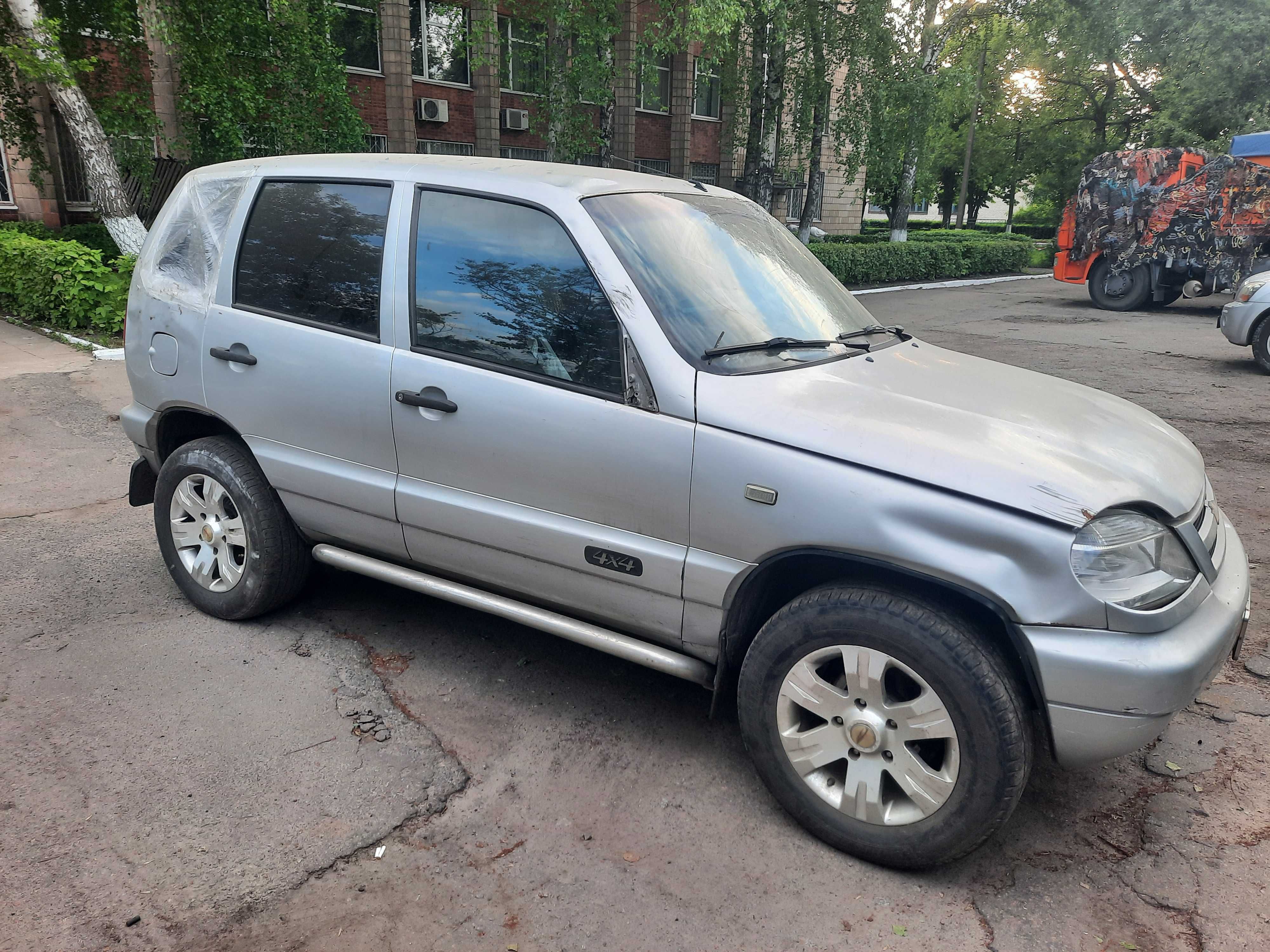 Chevrolet NIVA після ДТП