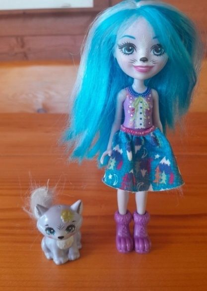 Lalka enchantimals lisek