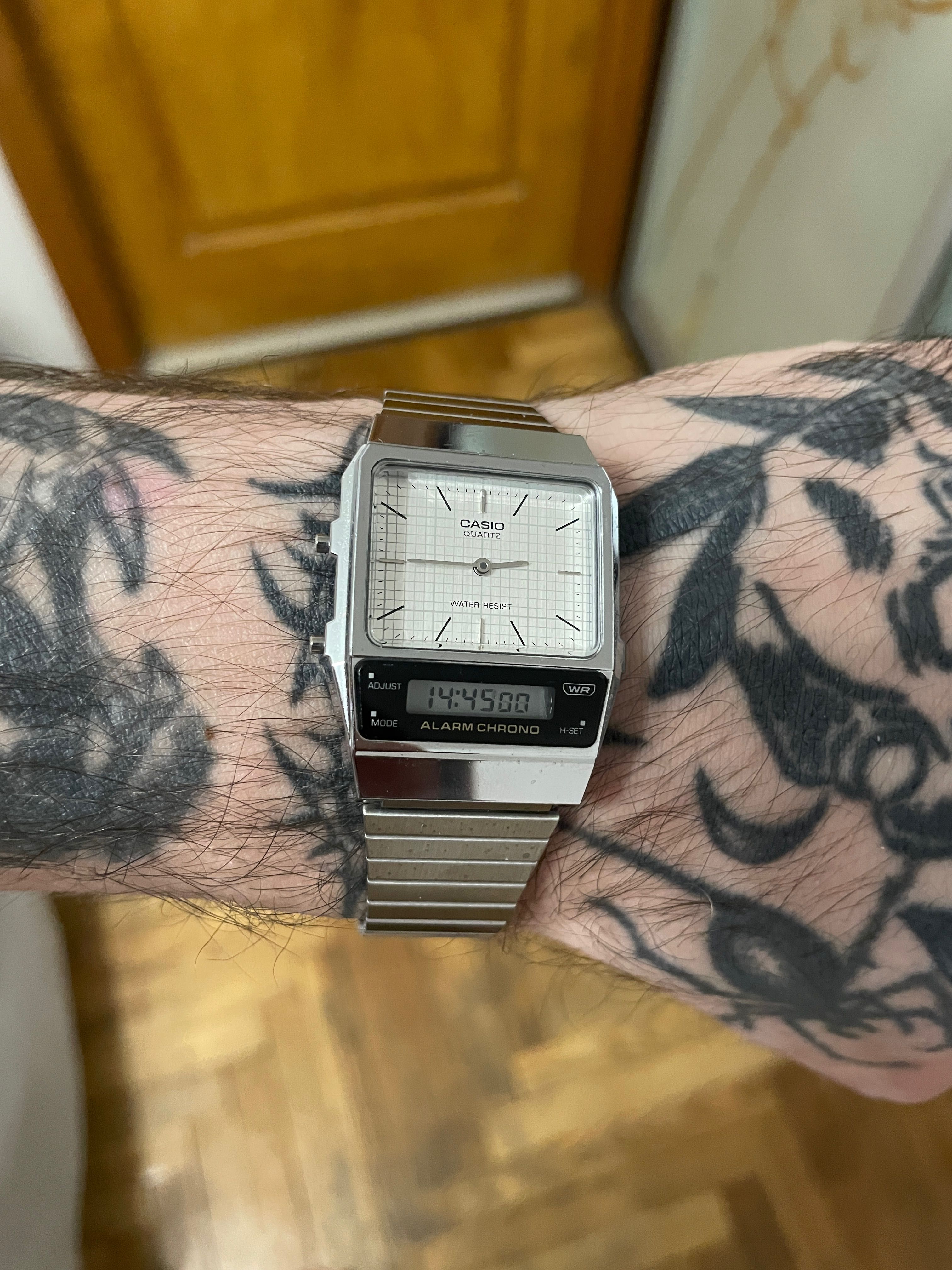 Годинник Casio Quartz original
