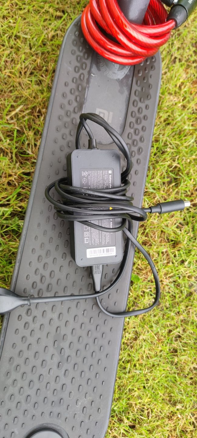 Hulajnoga Xiaomi Mi Electric Scooter Pro 2