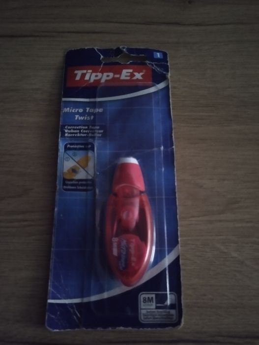 Korektor w taśmie