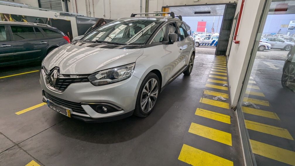 Renault Grande Scenic 2018 - 7 lugares