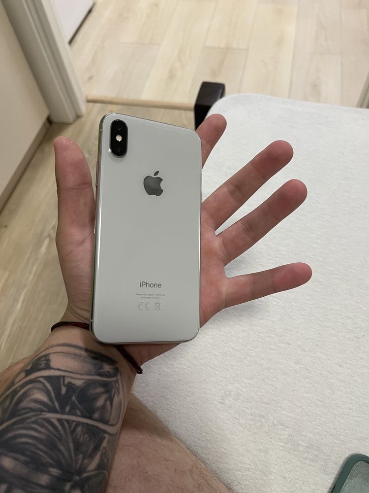 Iphone x,64gb,silver