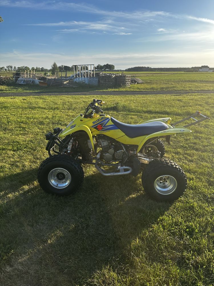 Suzuki ltz 400.