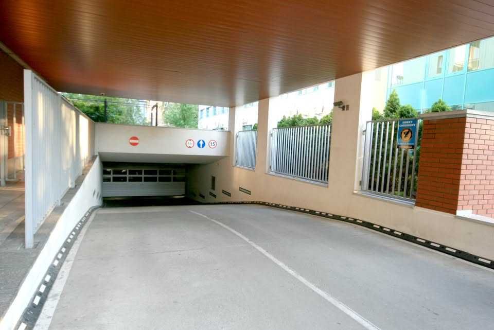 miejsce postojowe rondo wiatraczna