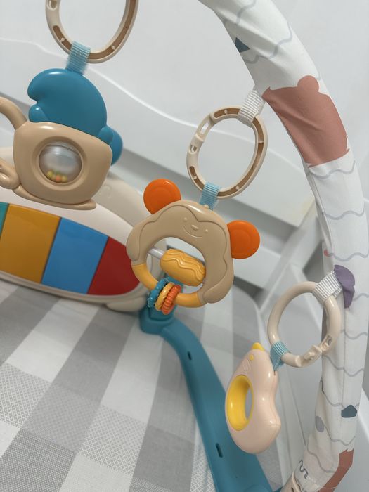 Килимок мобіль дуга5 звукових режимів підсвічування 5 іграшок підвісок