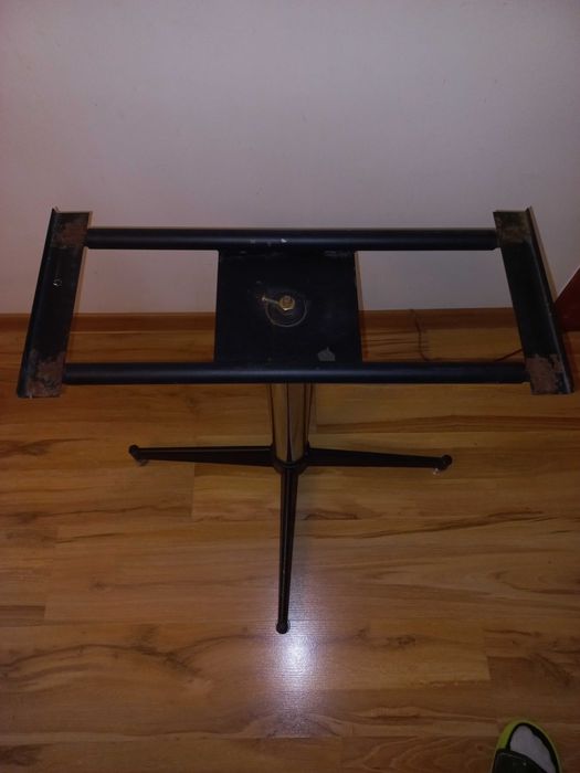 Stojak pod telewizor PRL metalowy chrom