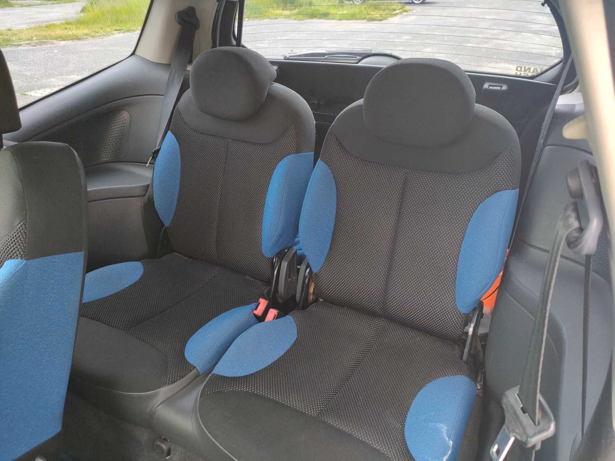 Sprzedam Citroen C2 vtr 1.6