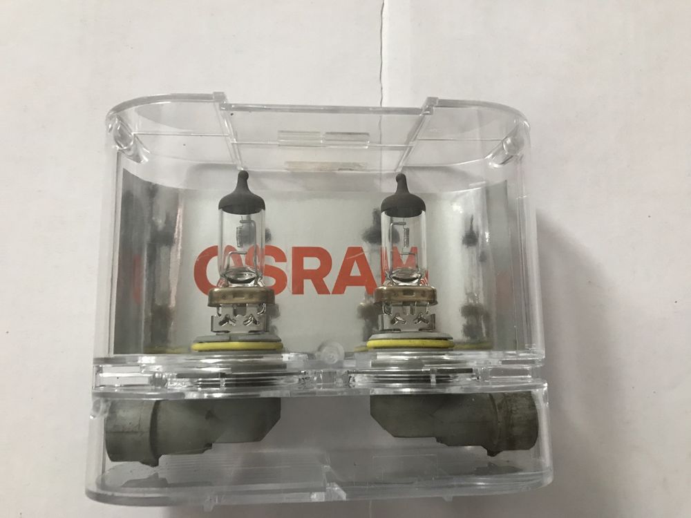 Лампочки у фару osram hb4