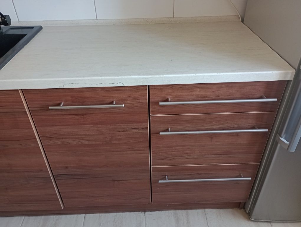 Meble kuchenne orzech rezerwacja