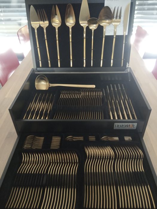 Faqueiro Stick Ouro Mate Herdmar 130 peças