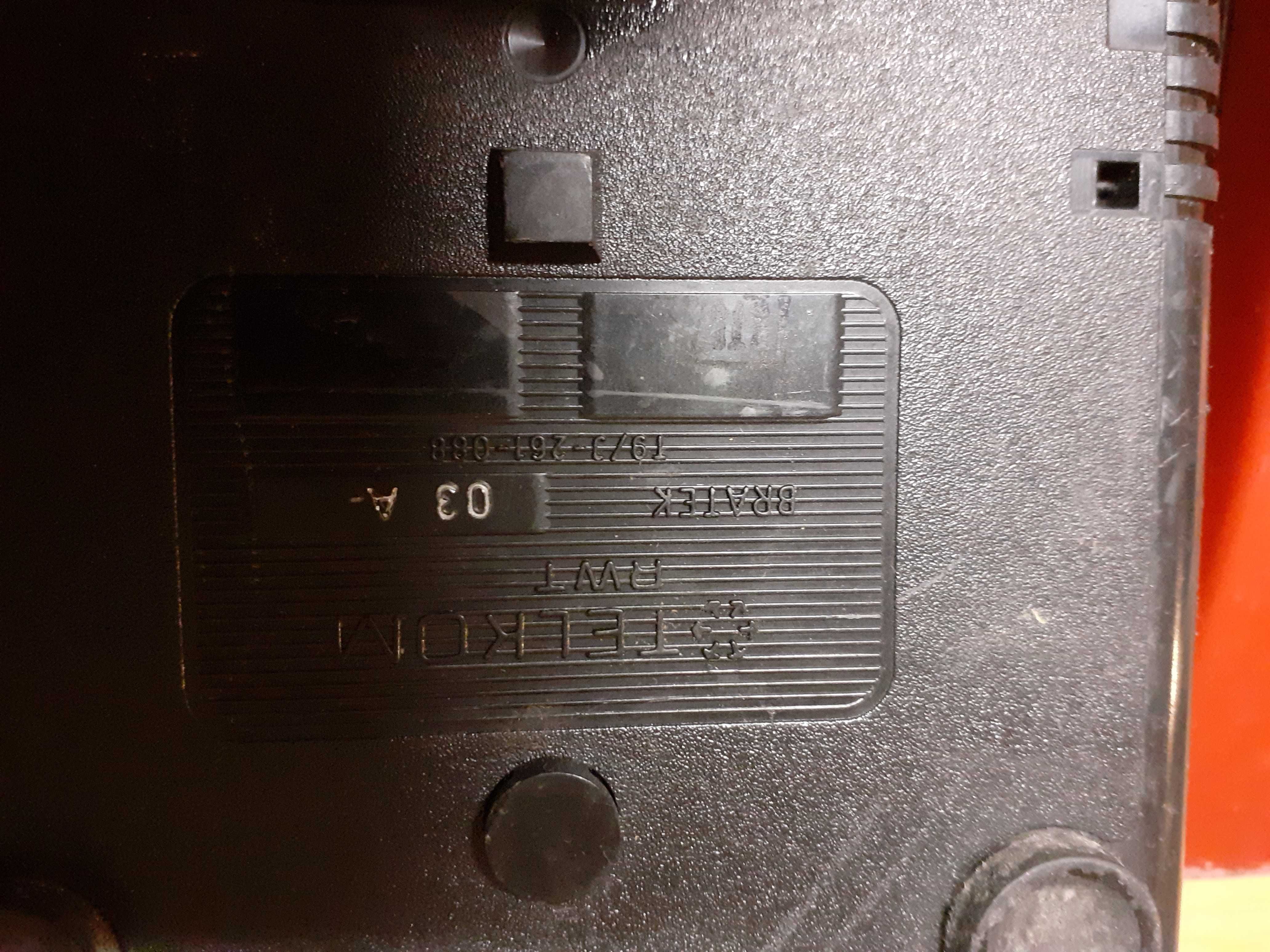 Telefon Bratek 03 A