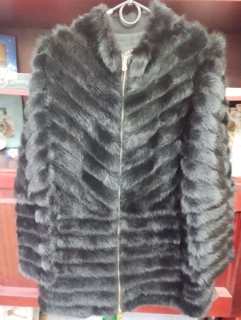 Продаю Норковую шубу
