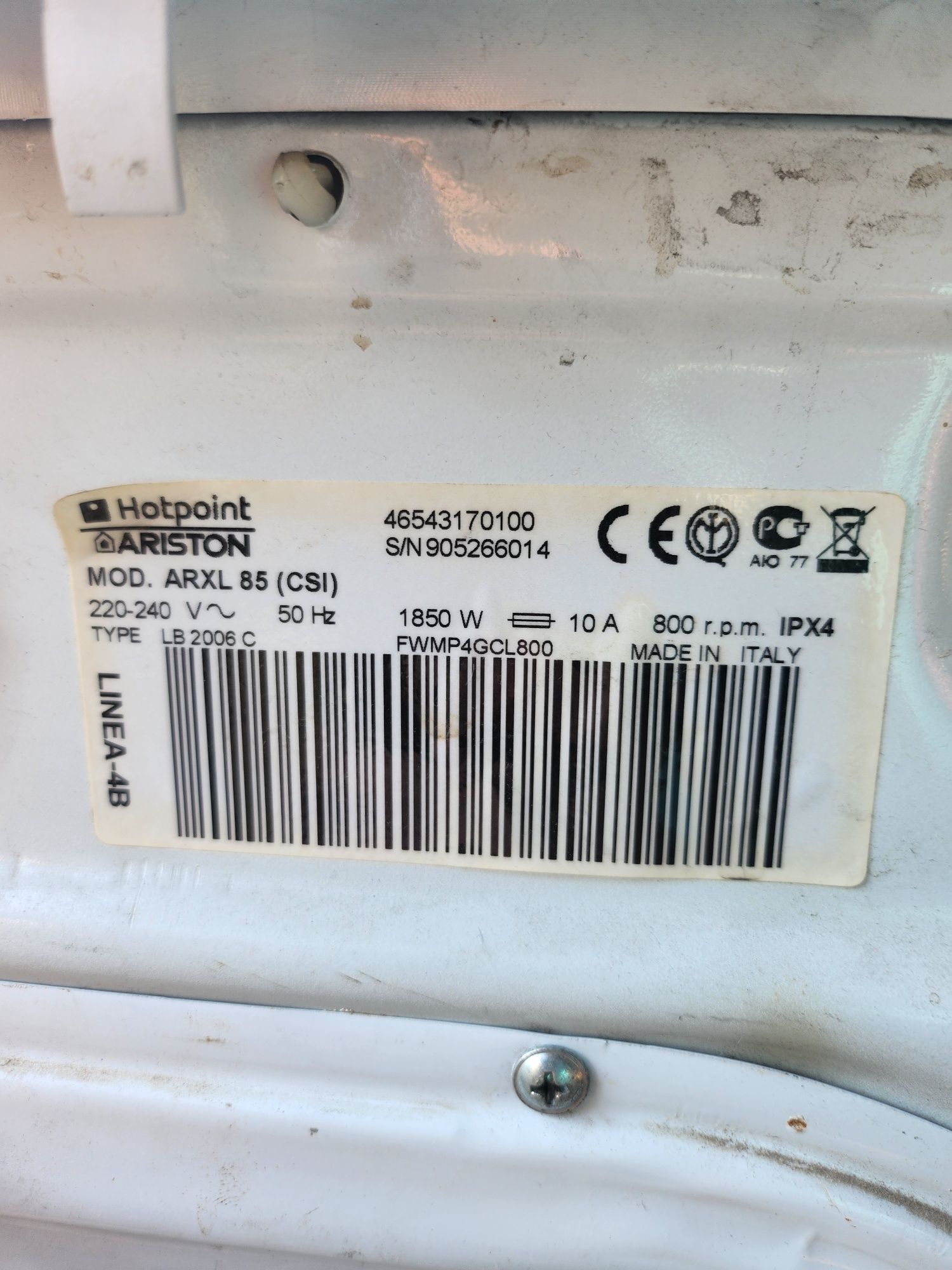 Пральна машина Hotpoint Ariston ARXL85 під ремонт