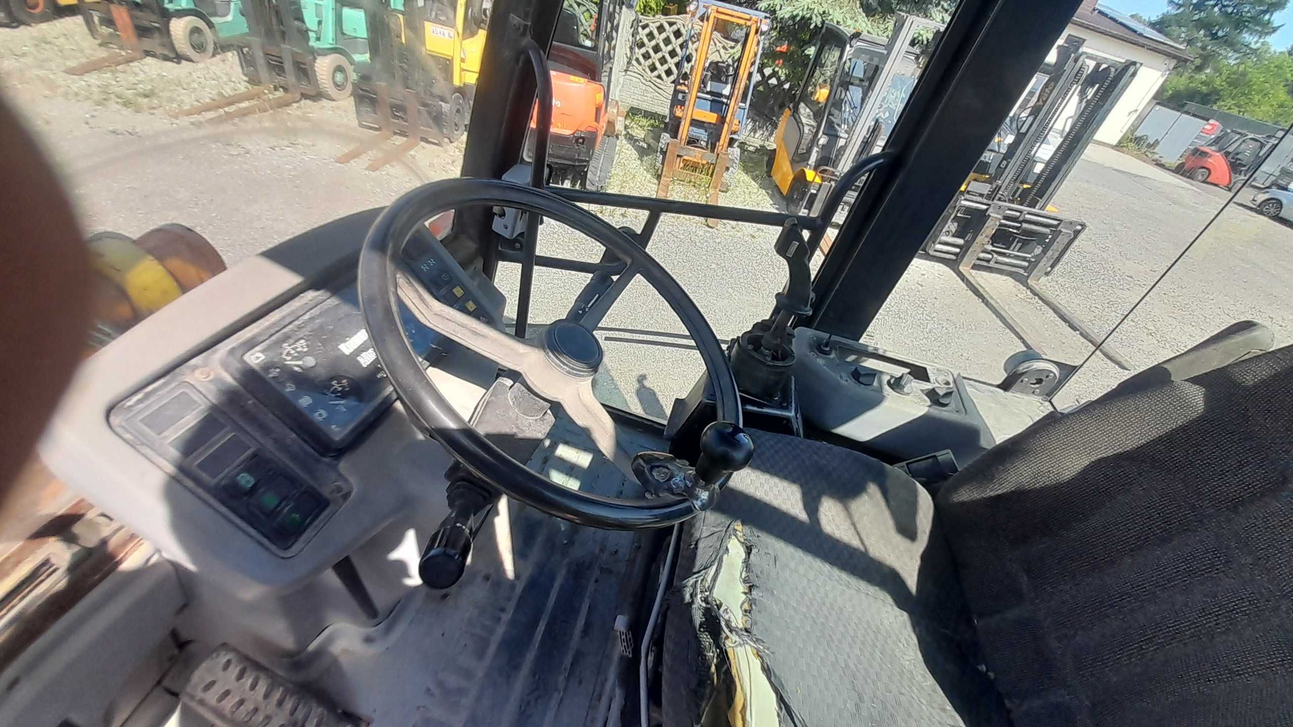 Ładowarka Kramer Allrad 520