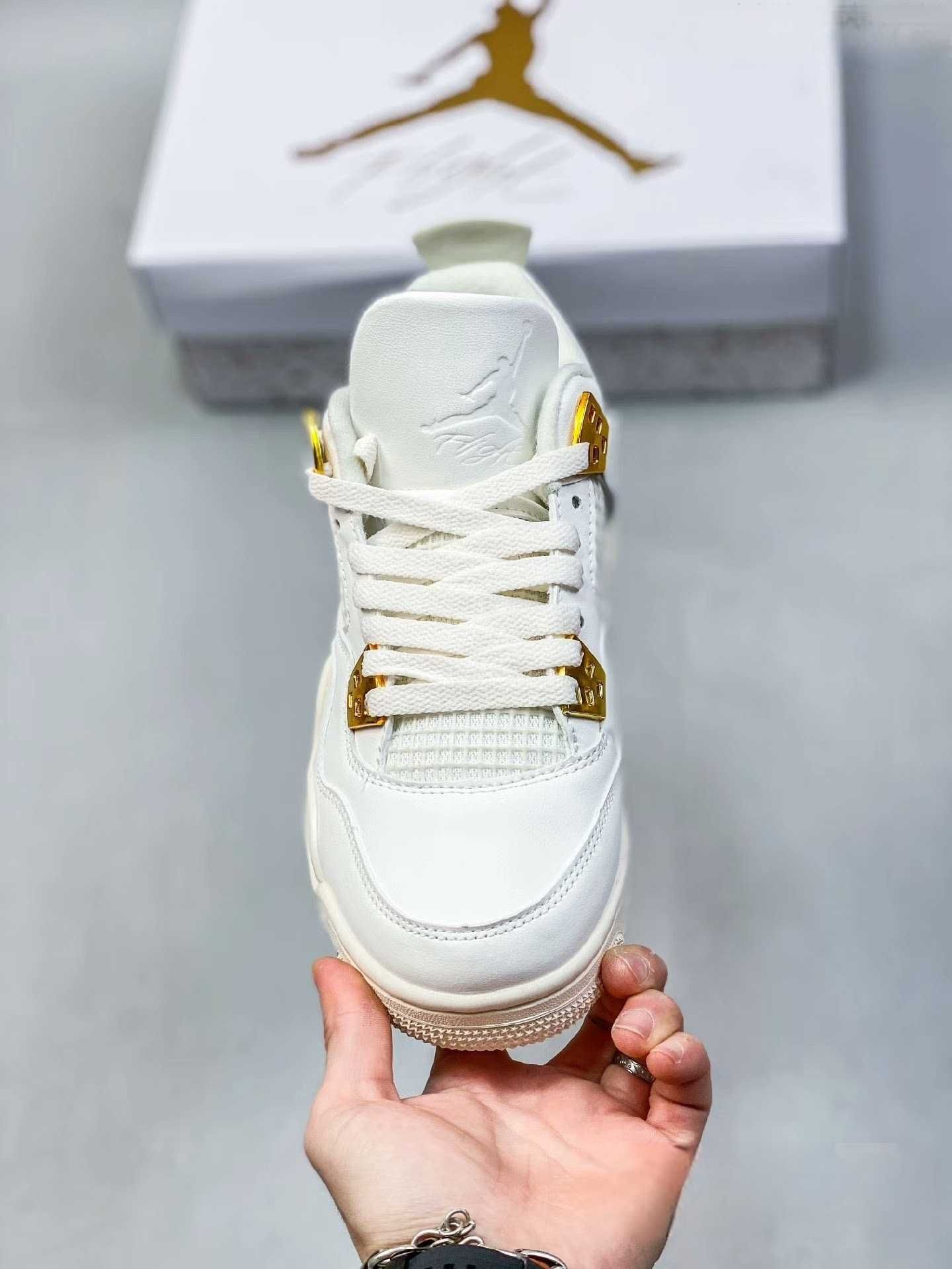Jordan 4 Retro Metallic Gold R.45