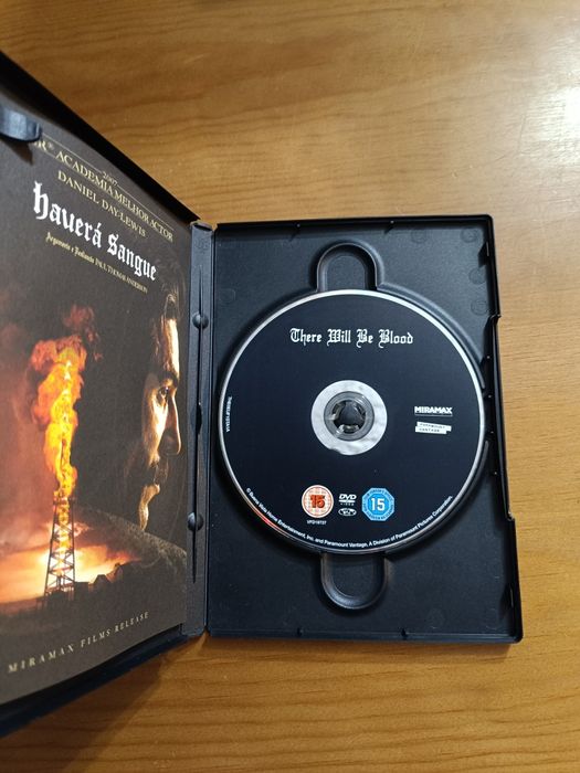 DVD do filme "Haverá Sangue" (portes grátis)