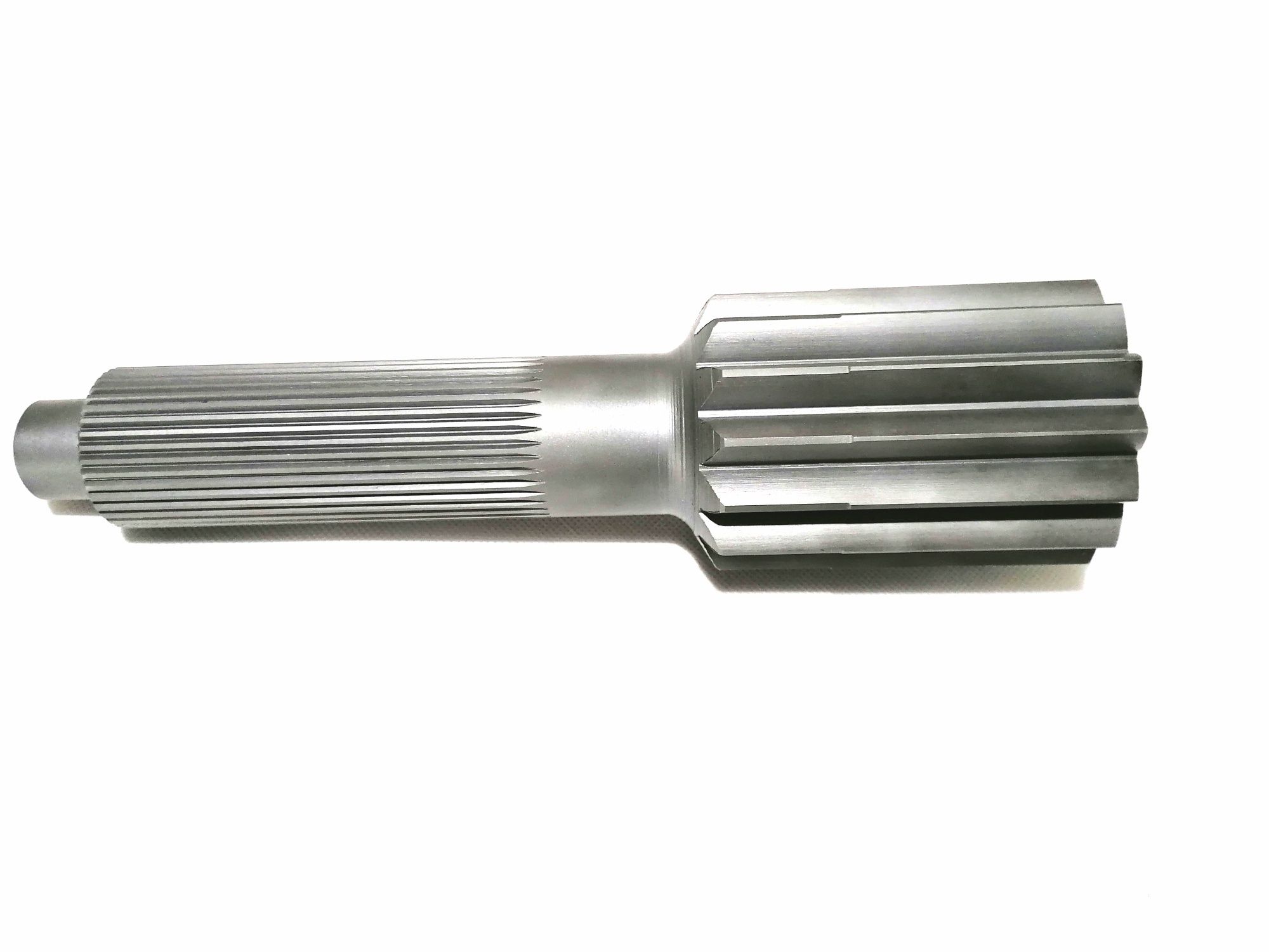 Wałek układu planetarnego Massey Ferguson 3655,3670,3680