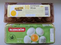 Лотки для яєць. Картонні та пластикові