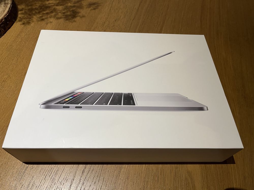MacBook Pro 13” (2020) i5, 16GB RAM, 512GB SSD - Excelente estado!