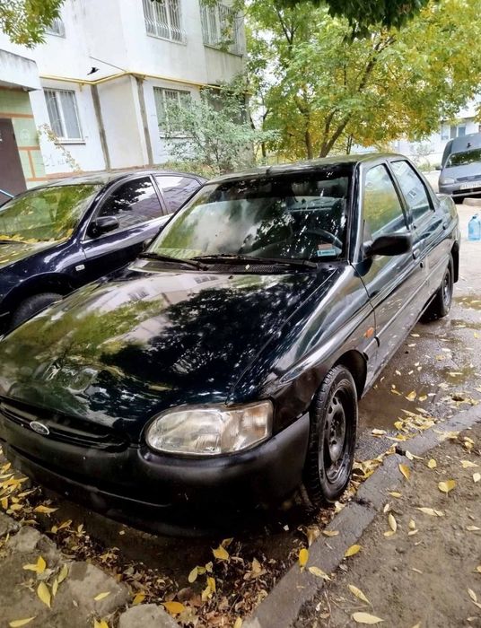 Форд Эскорт 1,8 дизель 1995 год
