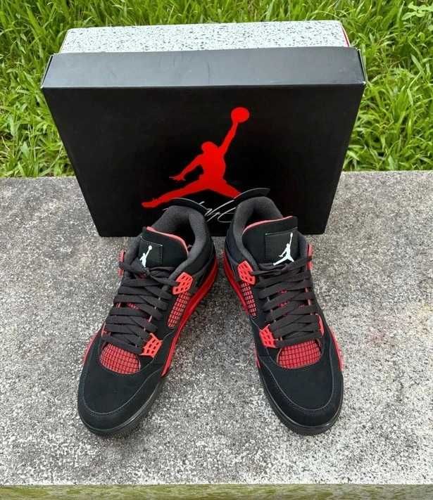 Jordan 4 Retro Red Thunder R.39