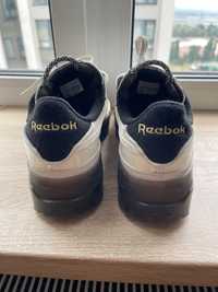 Reebok кроссовки белые 38 39