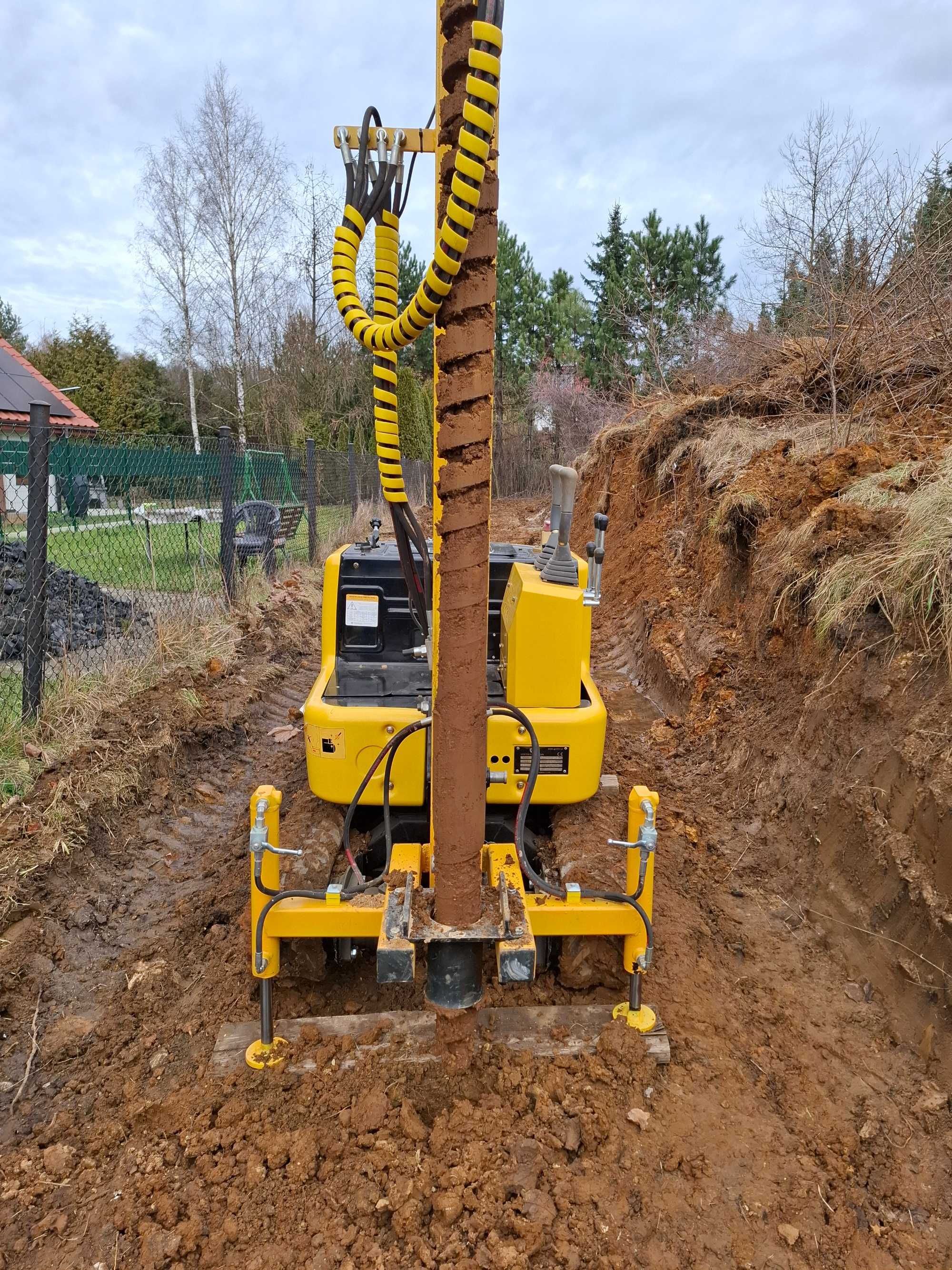 Geotechnika, Geolog, badania gruntu, odwierty geologiczne