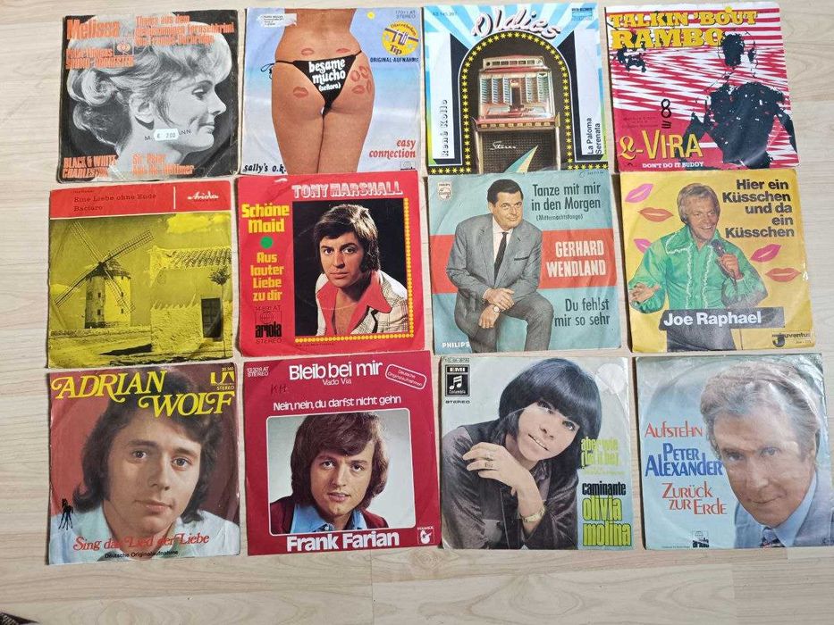 CD диски та платівки на продаж