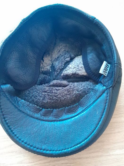 Продам мужскую фуражку, натуральная кожа