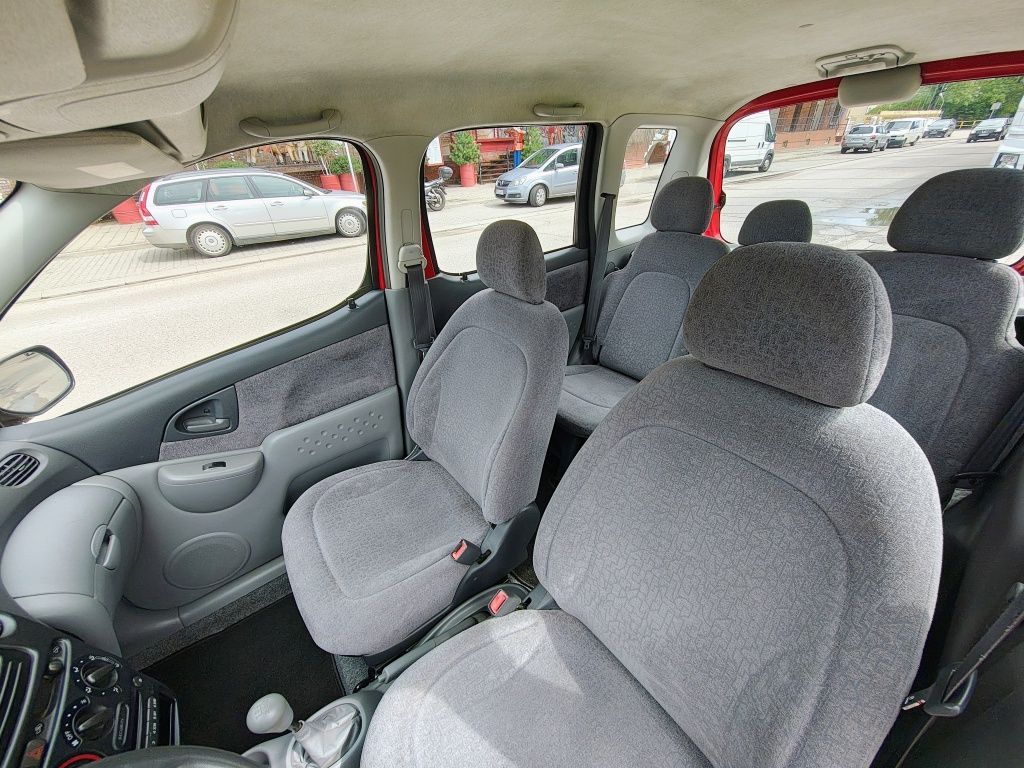 Toyota Yaris Verso mini Van 183000km