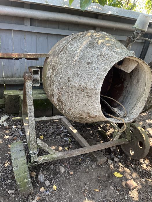 Бетономішалка б/в