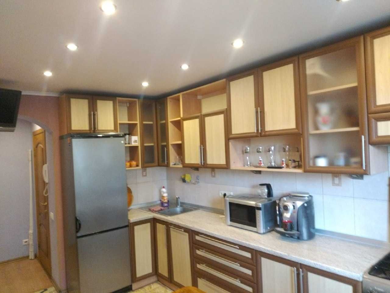 Продаж 3-к., Вербицького 8 , Дарницький р-н.