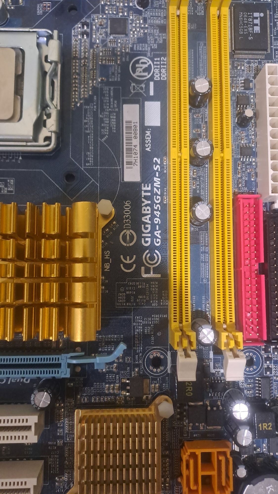 Plyta główna gigabyte 775