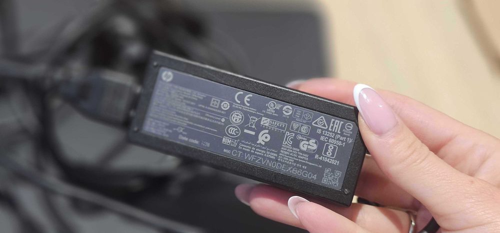 Як новий Ноутбук Hp 15 Intel Celeron N3060 128GB SSD 8 ОЗУ наложка!