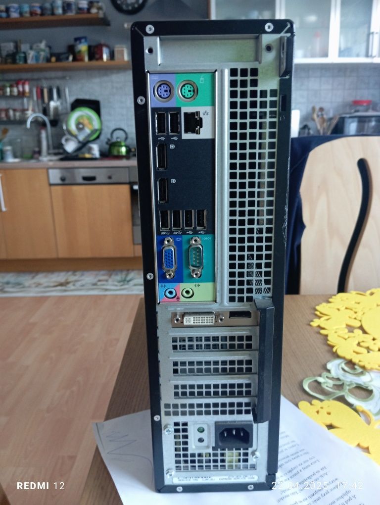 Komputer stacjonarny Dell Otiplex 7010, windows 7