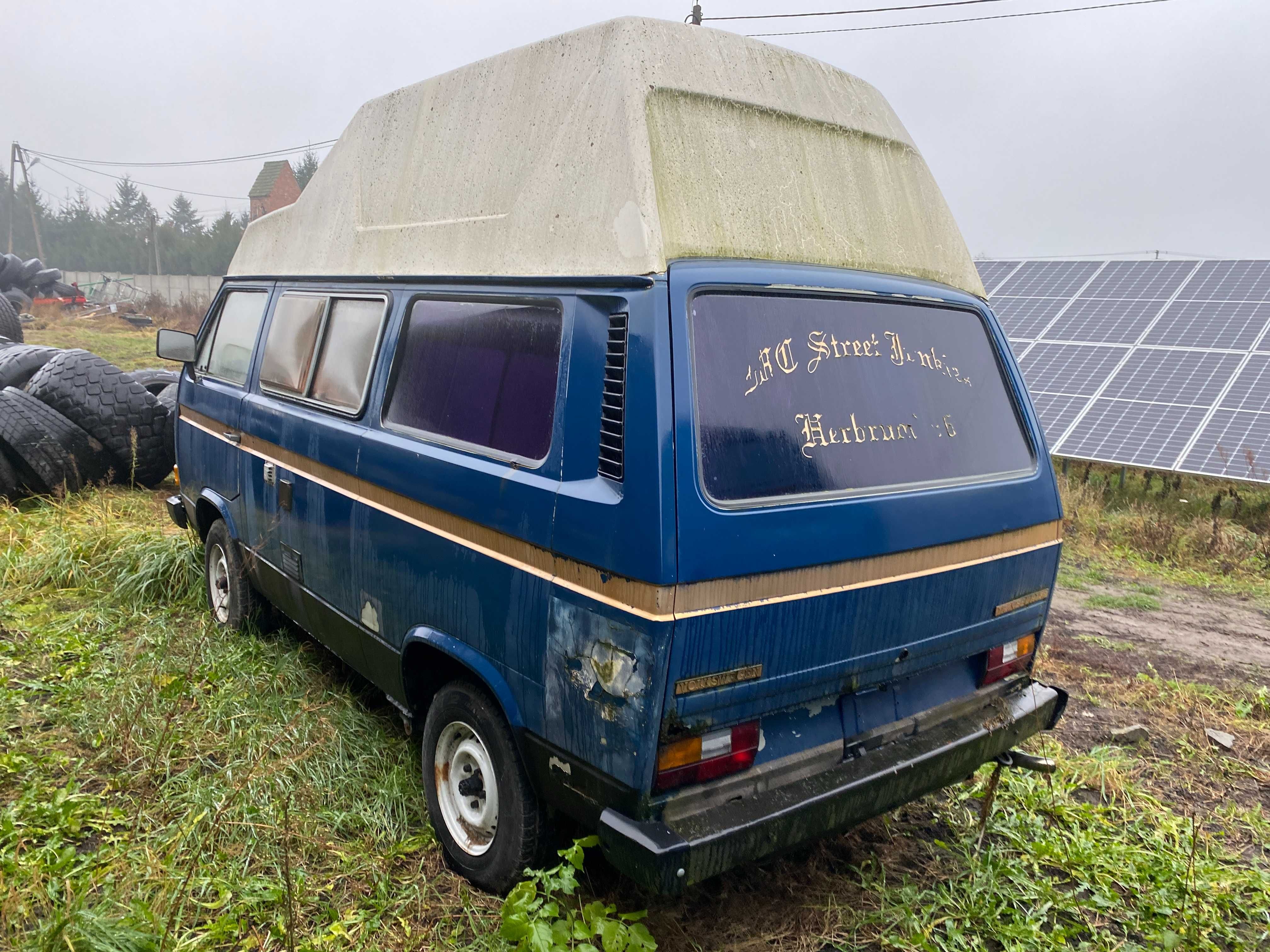 VW Wohmobil (camper)
