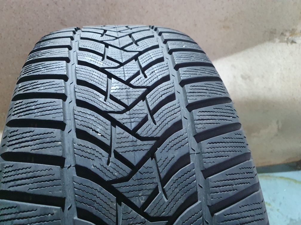 Dunlop Winter Sport 5 265/45R20