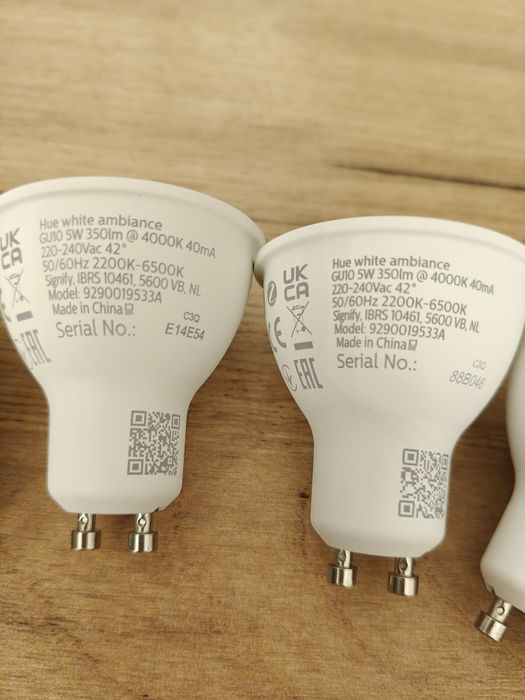 Sprzedam Nowy zestaw żarówek Hue white ambiance 5W GU10