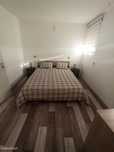 656981 - Quarto com cama de casal, com casa de...