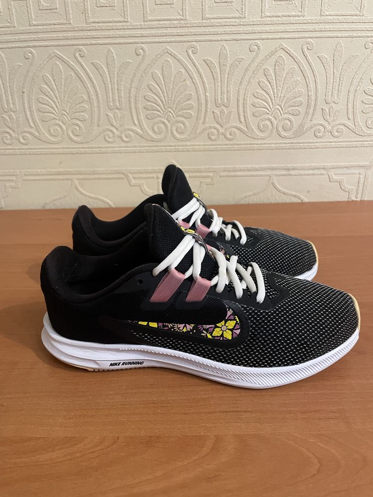 Кроссовки Nike BQ9263