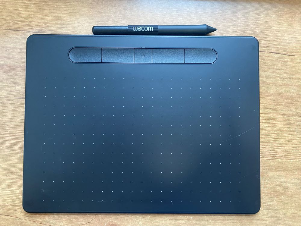 Wacom Intuos M Bluetooth BT czarny