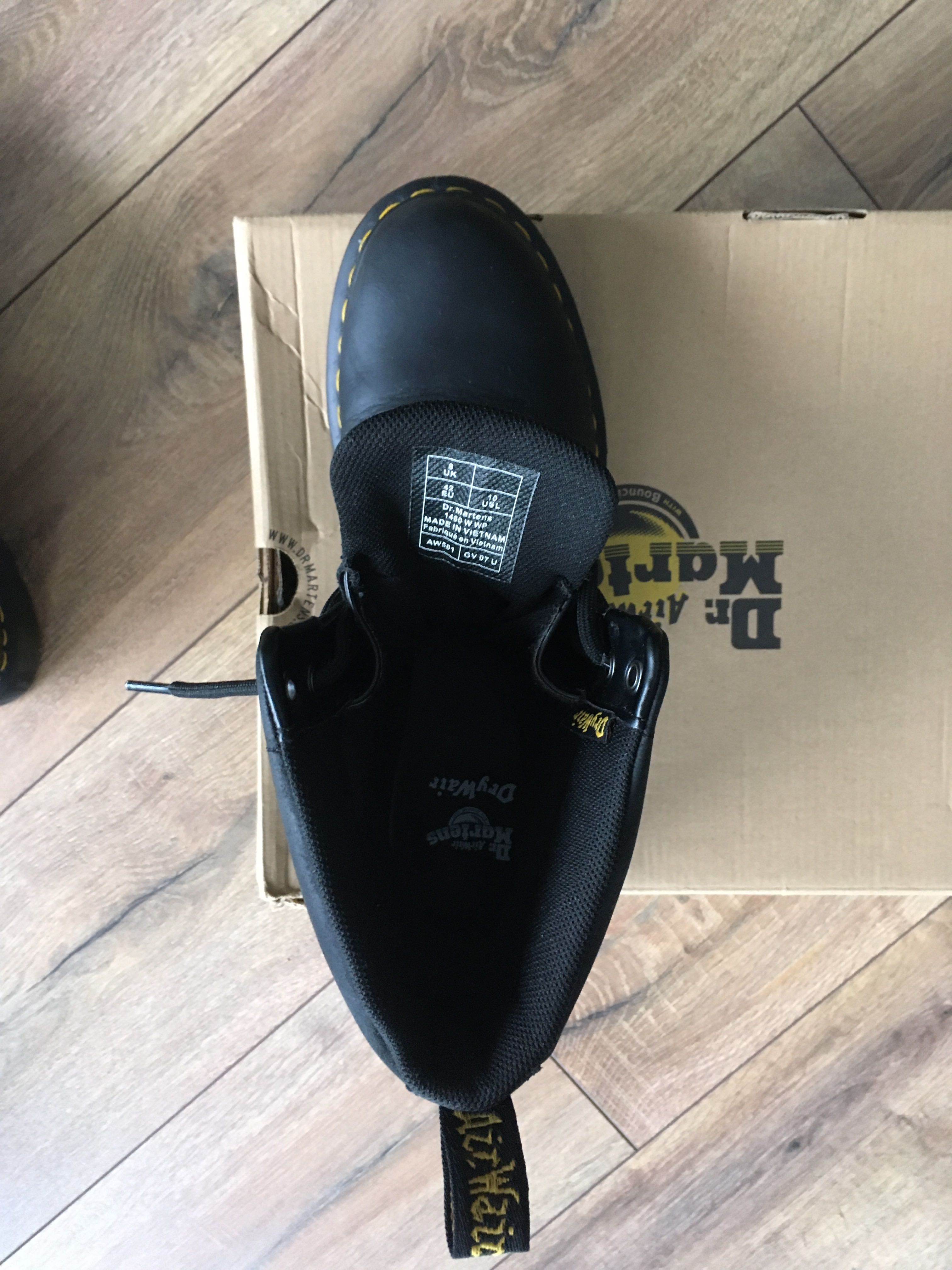 Dr.martens 1460 rozmiar 42 ocieplane wodoodporne Nowe