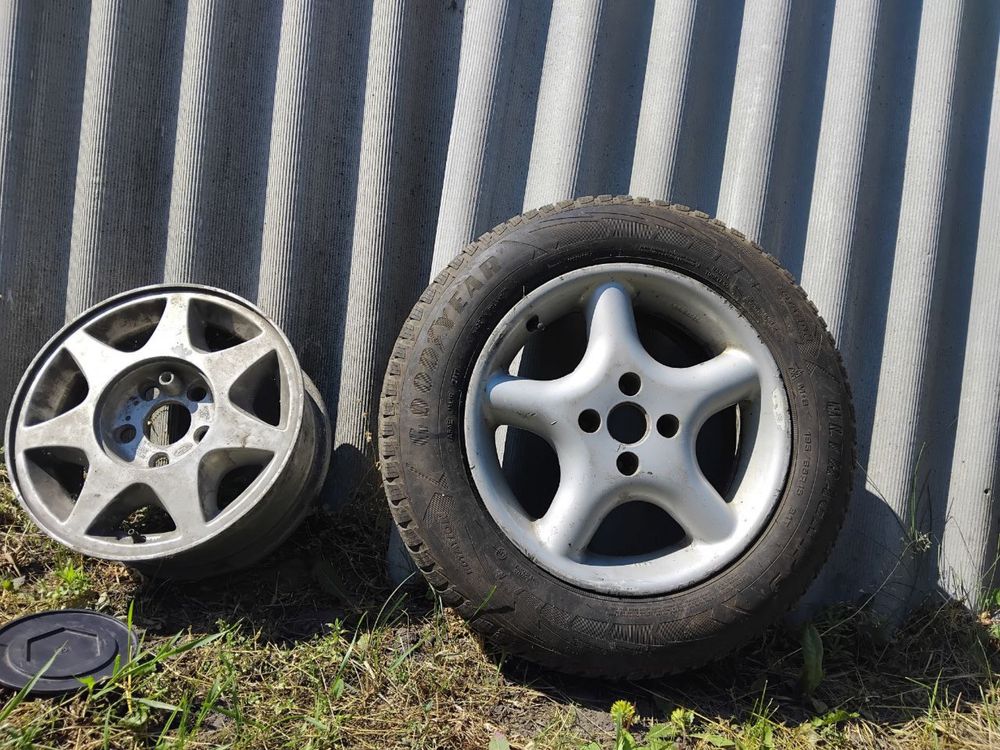 Продам диски r 15 с резиной зима разболтовка 4*100