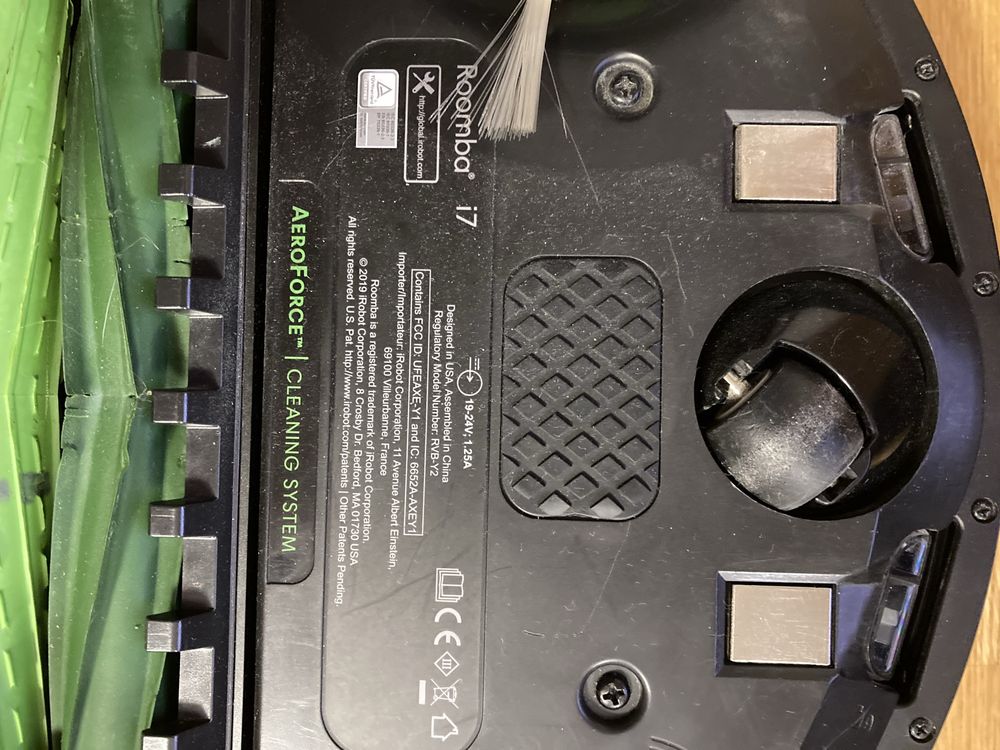 iRobot Roomba i7