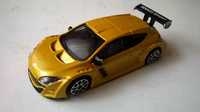 RENAULT Megane Sport; skala 1:43; model metalowo-plastikowy; Bburago