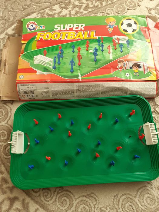 Дитячий настільний футбол, гра футбол