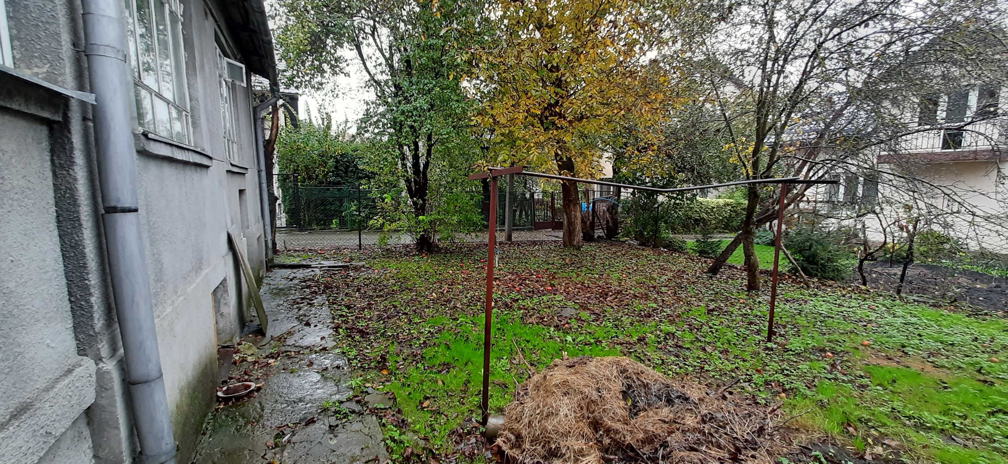 Продаж окремостоячого особняка по вул. Волошкова (бічна В.Чорновола)